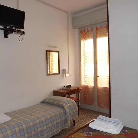 La Vela ベラーリア・イジェア・マリーナ