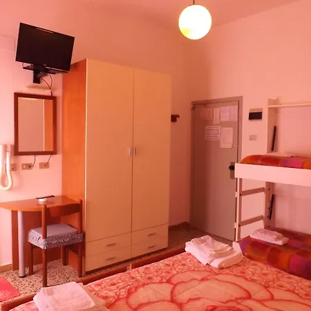 La Vela ベラーリア・イジェア・マリーナ