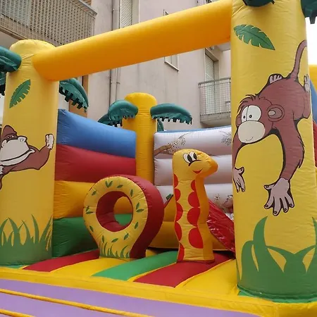 La Vela ホテル ベラーリア・イジェア・マリーナ